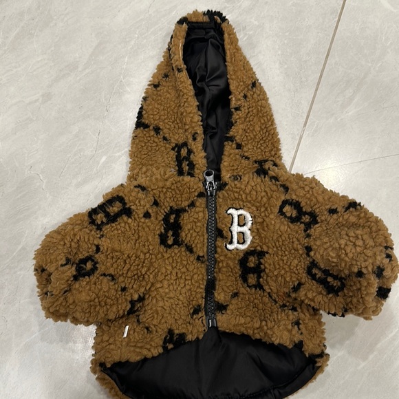 Brand New Small Designer Coat for Dog - Picture 1 of 3